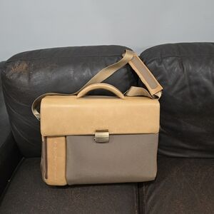Men's Tan and Brown Bag Piquadro